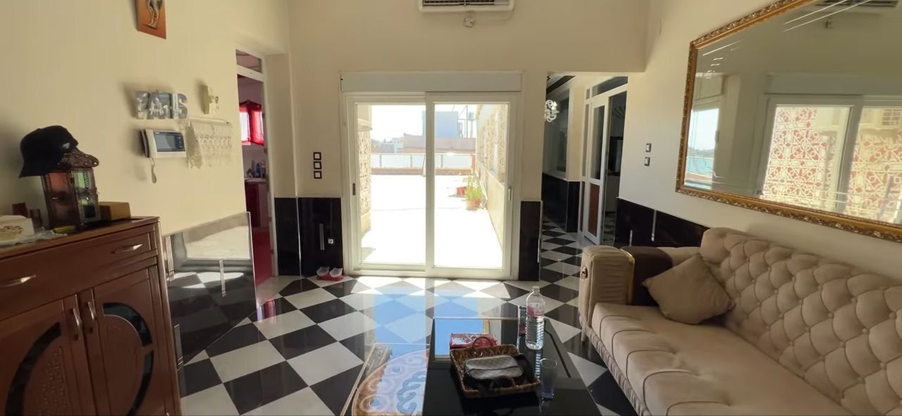 فيلا_ R+3 للبيع في  قليعة ولاية تيبازة بعقد ملكية — Maison à القليعة (photo 3)
