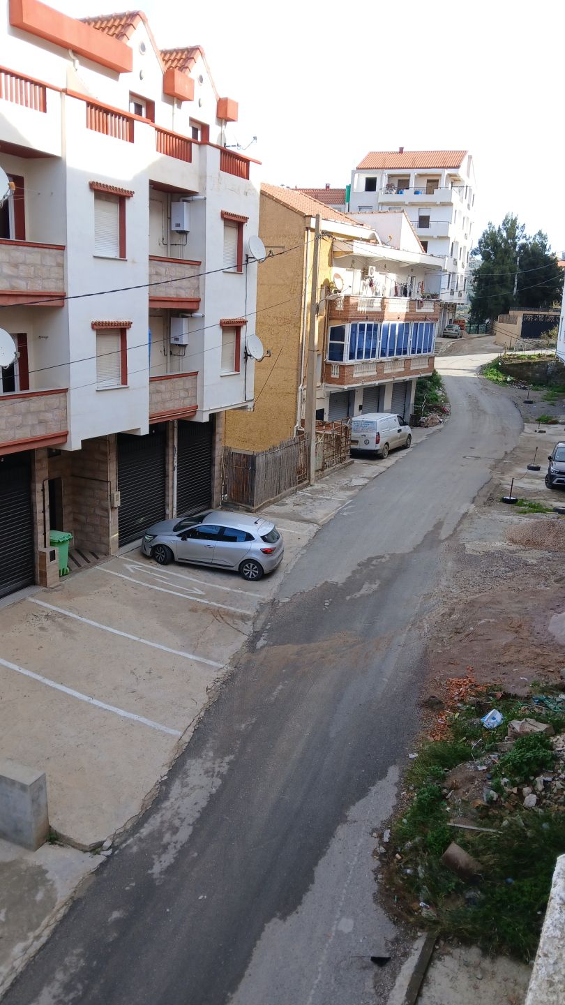 VENDS VILLA 274 M2 TIGZIRT — Maison à تيقـزيرت (photo 9)