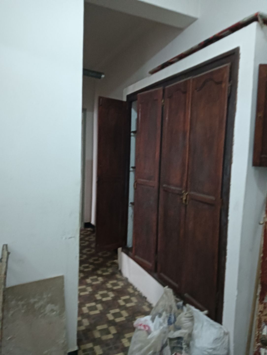 Location f3 — Appartement à محمد بلوزداد