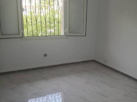 Vente f4 — 3
