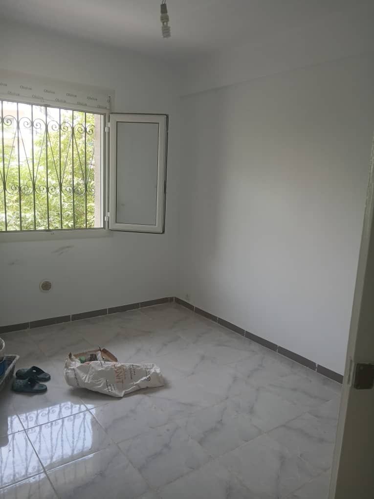 Vente f4 — Appartement à سيدي امحمد (photo 13)