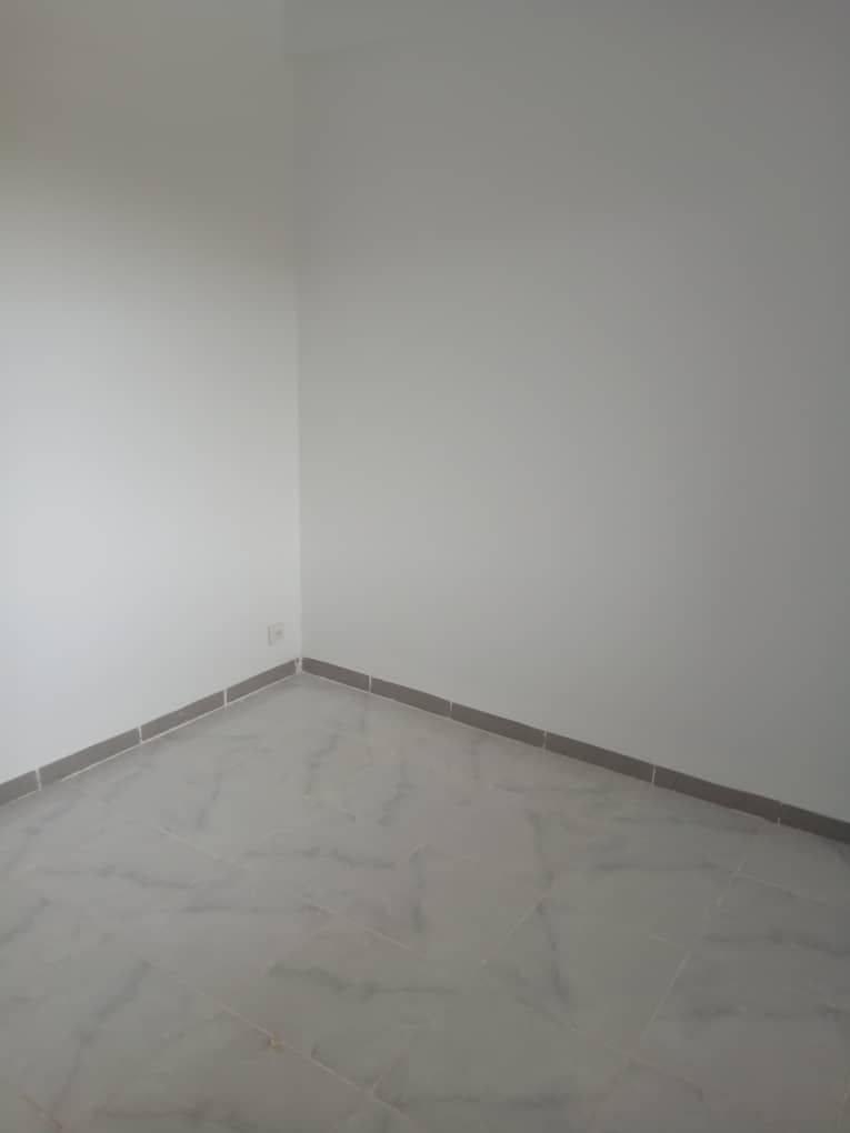 Vente f4 — Appartement à سيدي امحمد (photo 4)
