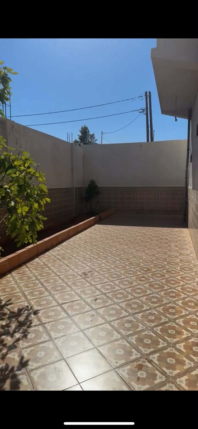 F6 — Maison à عين البية (photo 8)