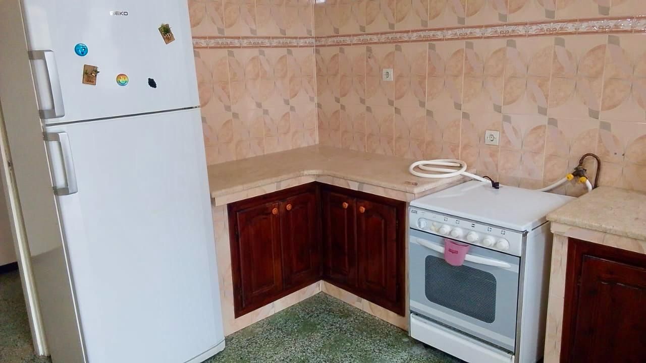 Agence immobilière loue à Hydra (Vers Sidi Yahia) un F5 (N.V.) — Appartement à حيدرة (photo 14)
