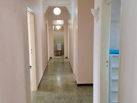Agence immobilière loue à Hydra (Vers Sidi Yahia) un F5 (N.V.) — 16