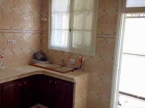 Agence immobilière loue à Hydra (Vers Sidi Yahia) un F5 (N.V.) — 17