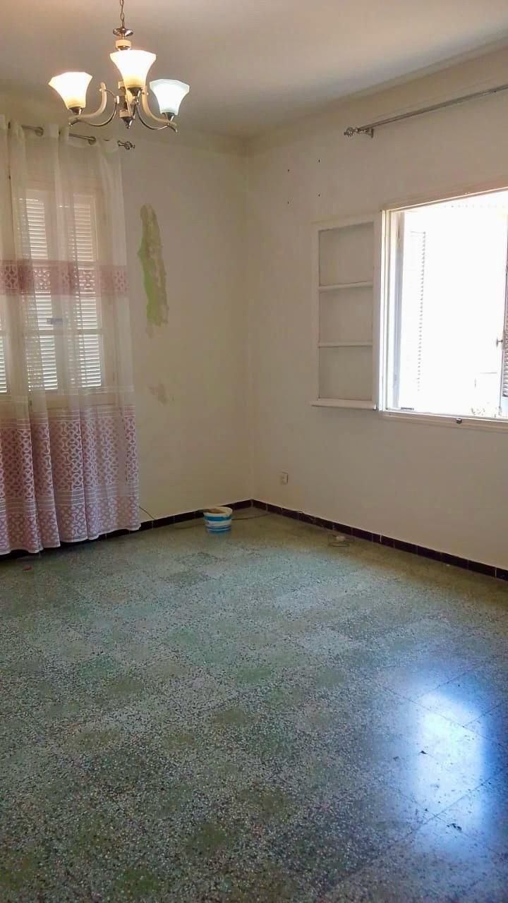Agence immobilière loue à Hydra (Vers Sidi Yahia) un F5 (N.V.) — Appartement à حيدرة (photo 2)