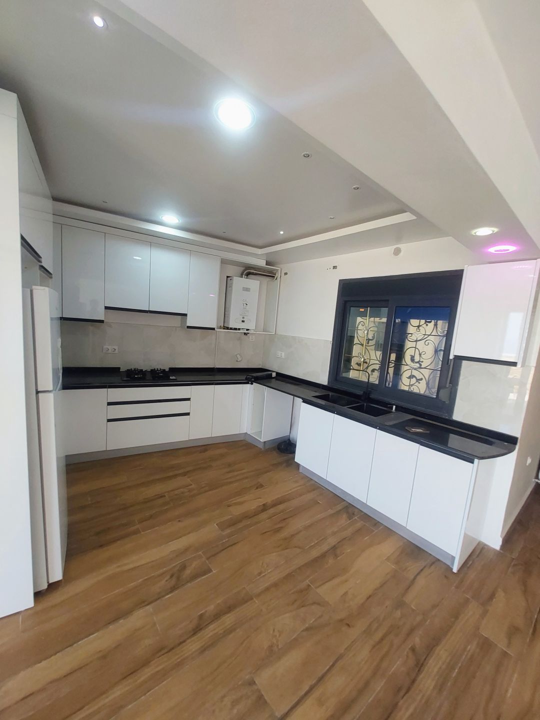 Appartement à vendre F5 — Appartement à الرايس حميدو (photo 2)