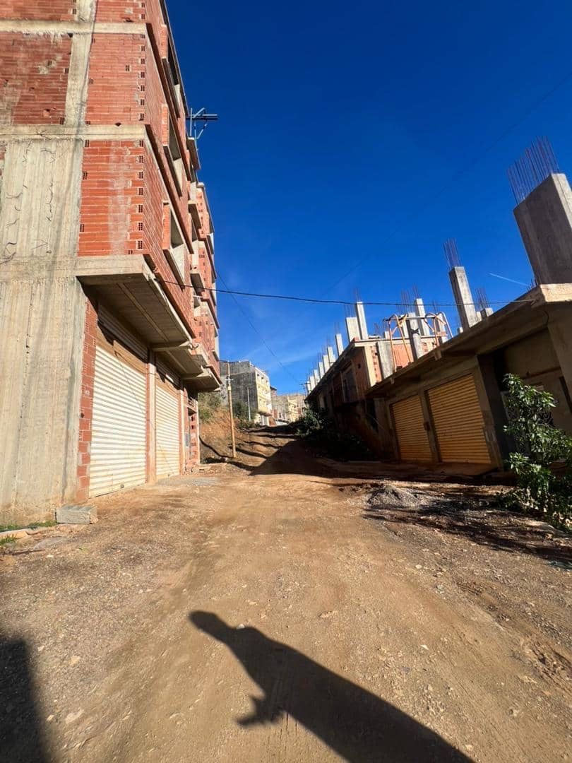🚨 terrain l’affaire a bouzareah 🚨 — Terrain à بوزريعة (photo 2)