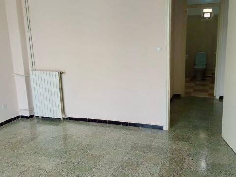 Agence immobilière loue à Hydra (Vers Sidi Yahia) un F5 (N.V.) — 9