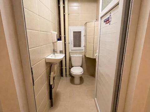 Immeuble R+5 récent a louer — 10