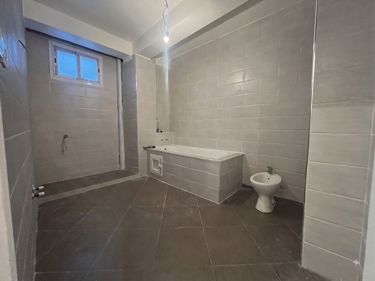 Immeuble R+5 récent a louer — Appartement à الجزائر الوسطى (photo 18)