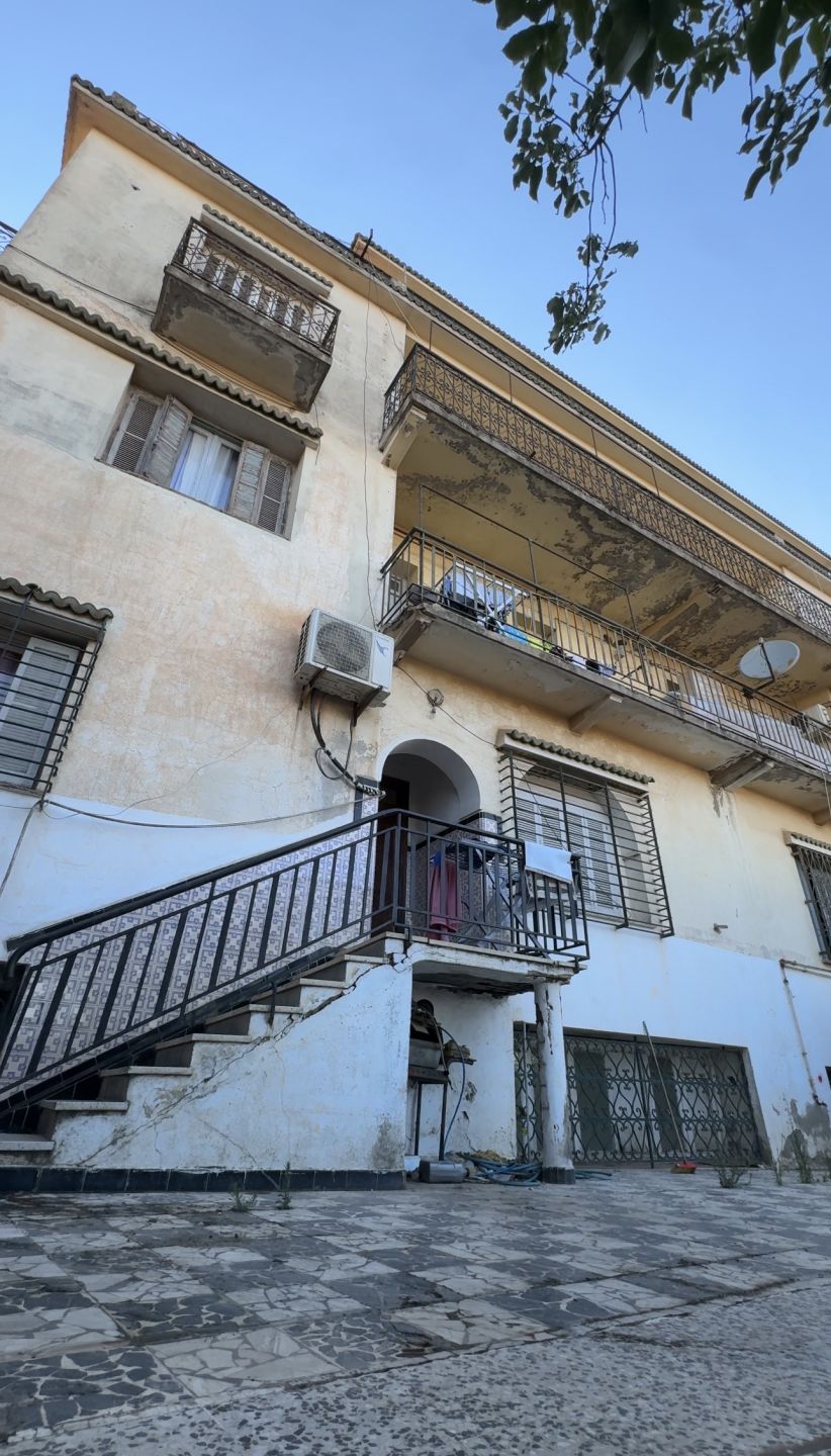 Villa 🏡 516m2 (R+4+sous-sole) Alger 📍 — Maison à بوزريعة (photo 5)