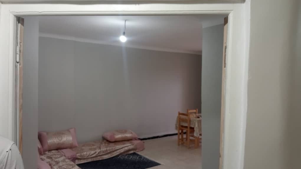 🚨f3 affaire a draria bou djemma temme 2 🚨 — Appartement à الدرارية (photo 3)