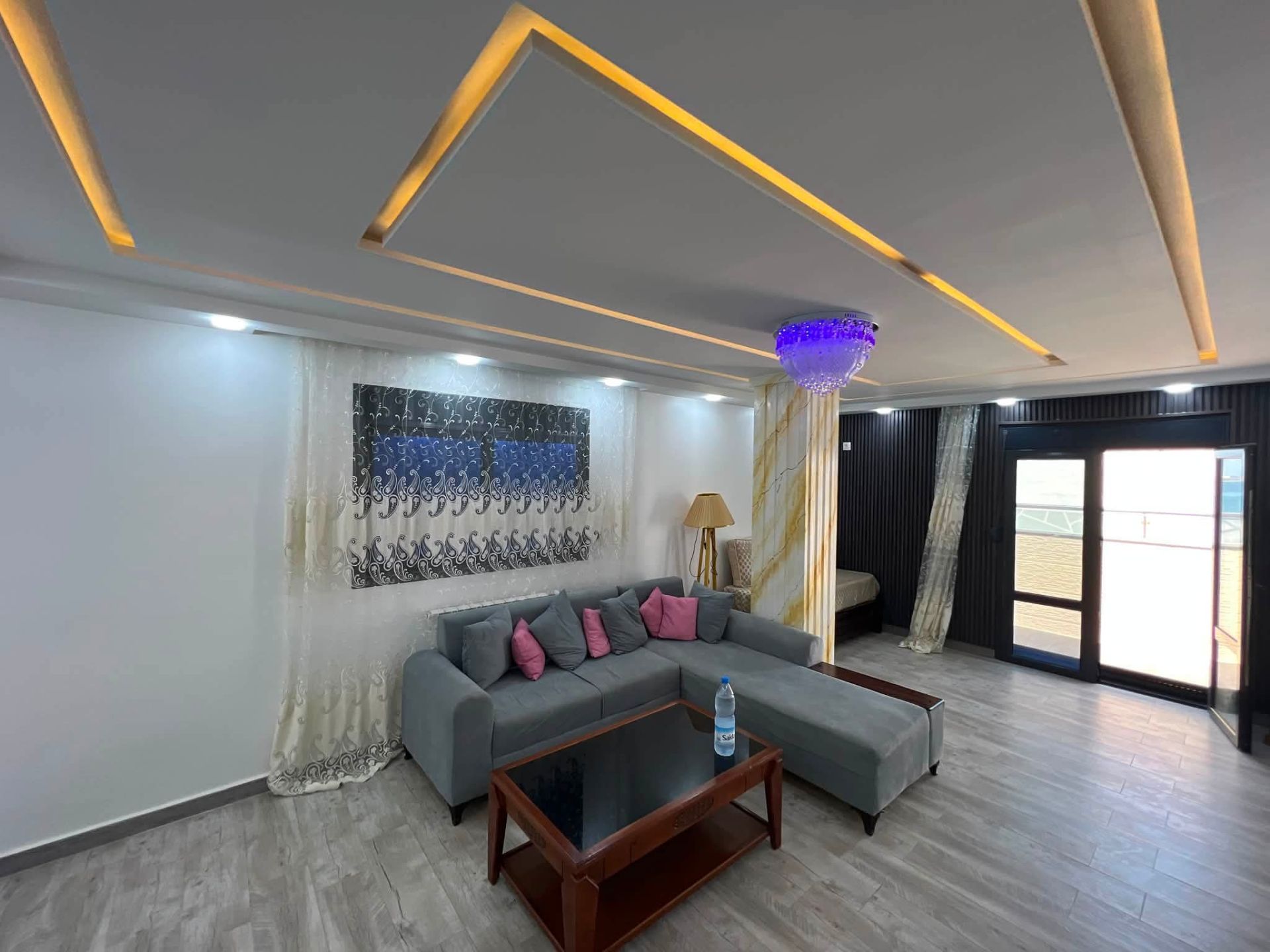 شقة F3 للبيع في برج كيفان ولاية جزائر — Appartement à برج الكيفان (photo 2)