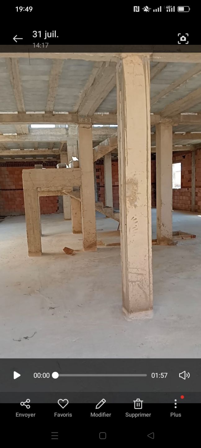 بيع سكن غير مكتمل في وسط عين النويصي — Immeuble à عين نويسي (photo 2)