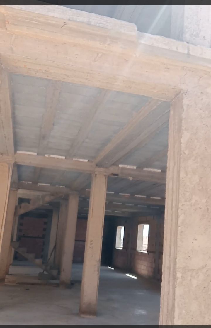 بيع سكن غير مكتمل في وسط عين النويصي — Immeuble à عين نويسي (photo 3)