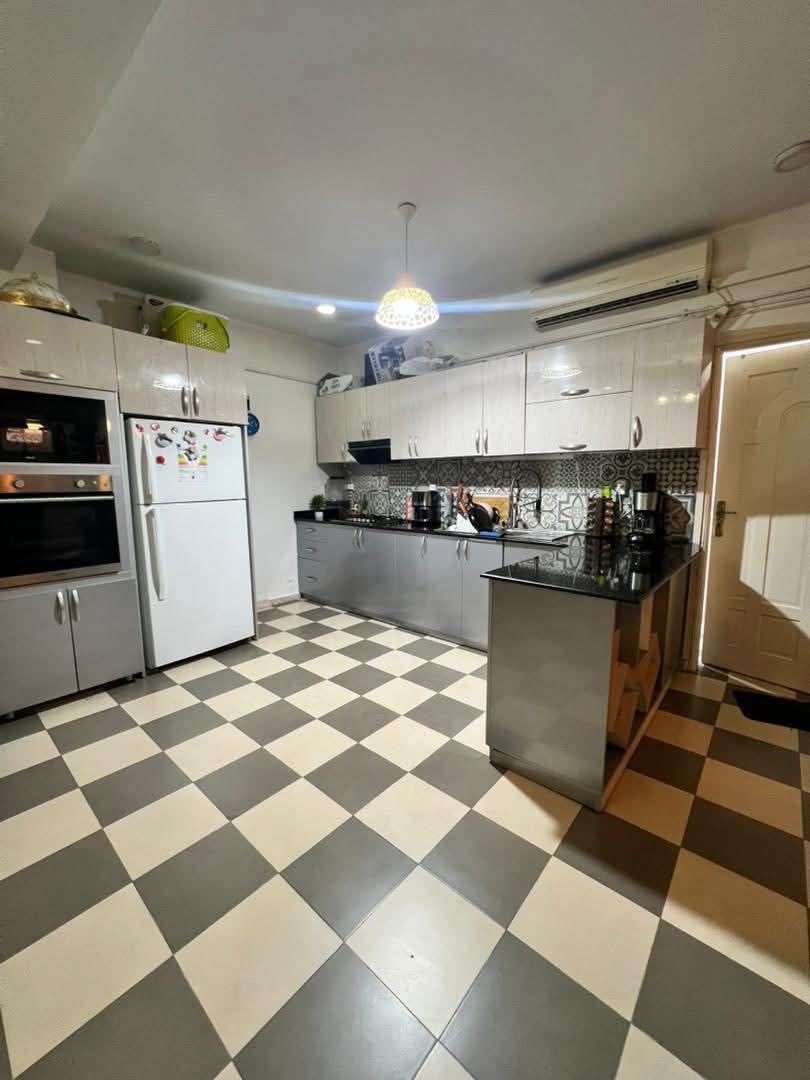 شقة للبيع أف3 بئر خادم جنان سفاري — Appartement à بئر خادم
