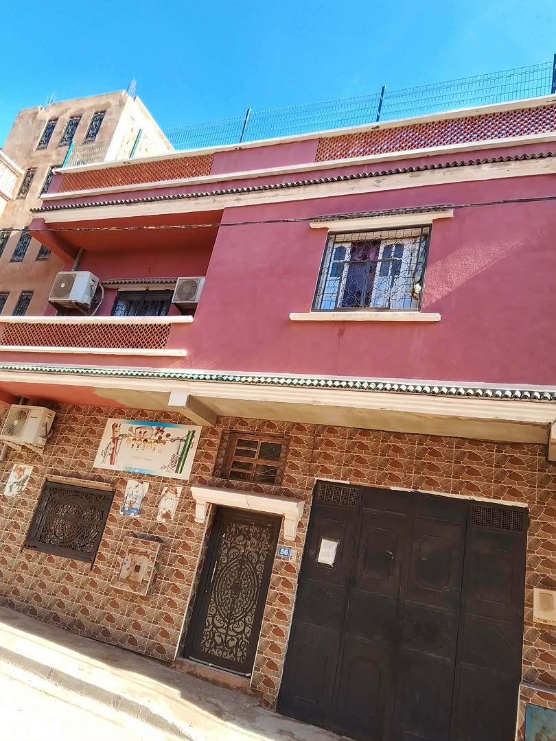 فرصة سكنية واستثمارية مميزة في بلقايد -في وهران — Appartement à بئر الجير