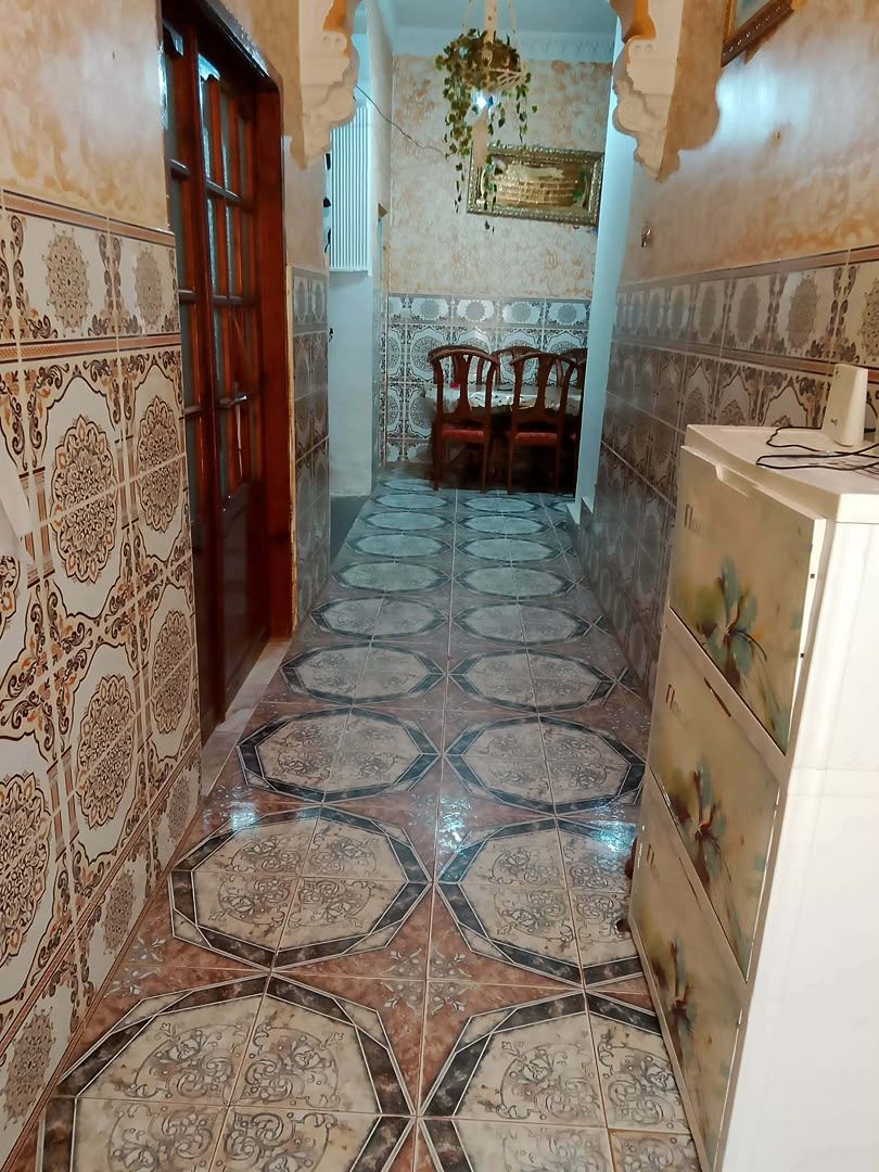 فرصة سكنية واستثمارية مميزة في بلقايد -في وهران — Appartement à بئر الجير (photo 2)