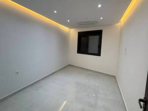🏡  شقة للبيع.    Maraval Trig-B — 3