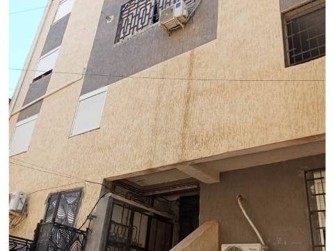 🏠 شقة F2 راقية للبيع | بني تامو – البليدة مطبخ مجهز | تراس | باركينغ | وثائق كاملة ✅ السعر: 670 مليون دج — ثابت — 3